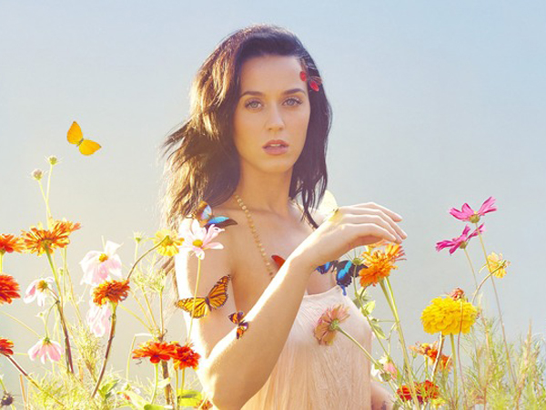 Wah, Katy Perry akan Rekam dan Rilis Album Akustik?